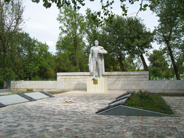 Мемориал в наши дни, фото Андрея Симонова